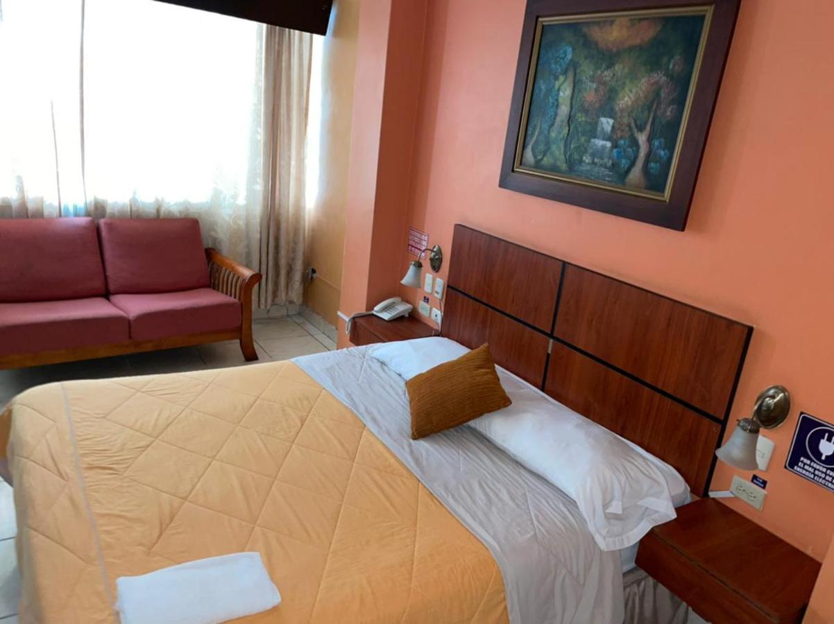 Tropical Inn Hotel Guayaquil Ngoại thất bức ảnh