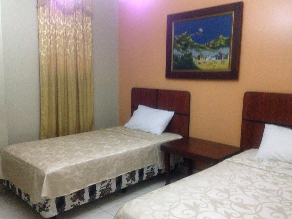 Tropical Inn Hotel Guayaquil Ngoại thất bức ảnh