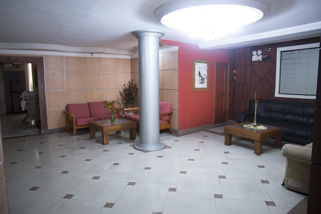 Tropical Inn Hotel Guayaquil Ngoại thất bức ảnh