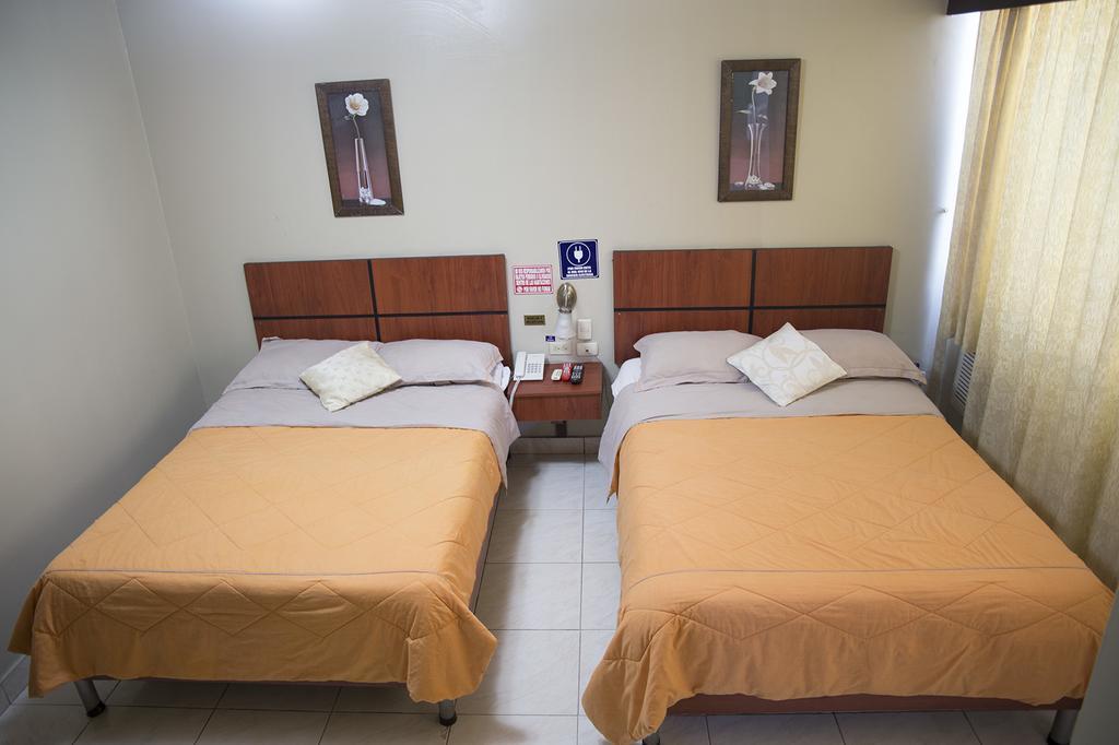 Tropical Inn Hotel Guayaquil Ngoại thất bức ảnh