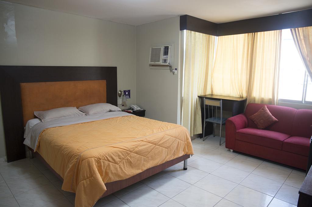 Tropical Inn Hotel Guayaquil Ngoại thất bức ảnh